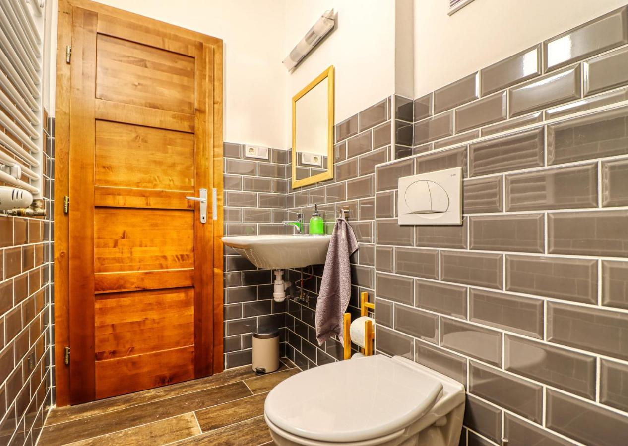 Barka Apartman エゲル エクステリア 写真