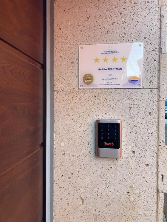 Barka Apartman エゲル エクステリア 写真